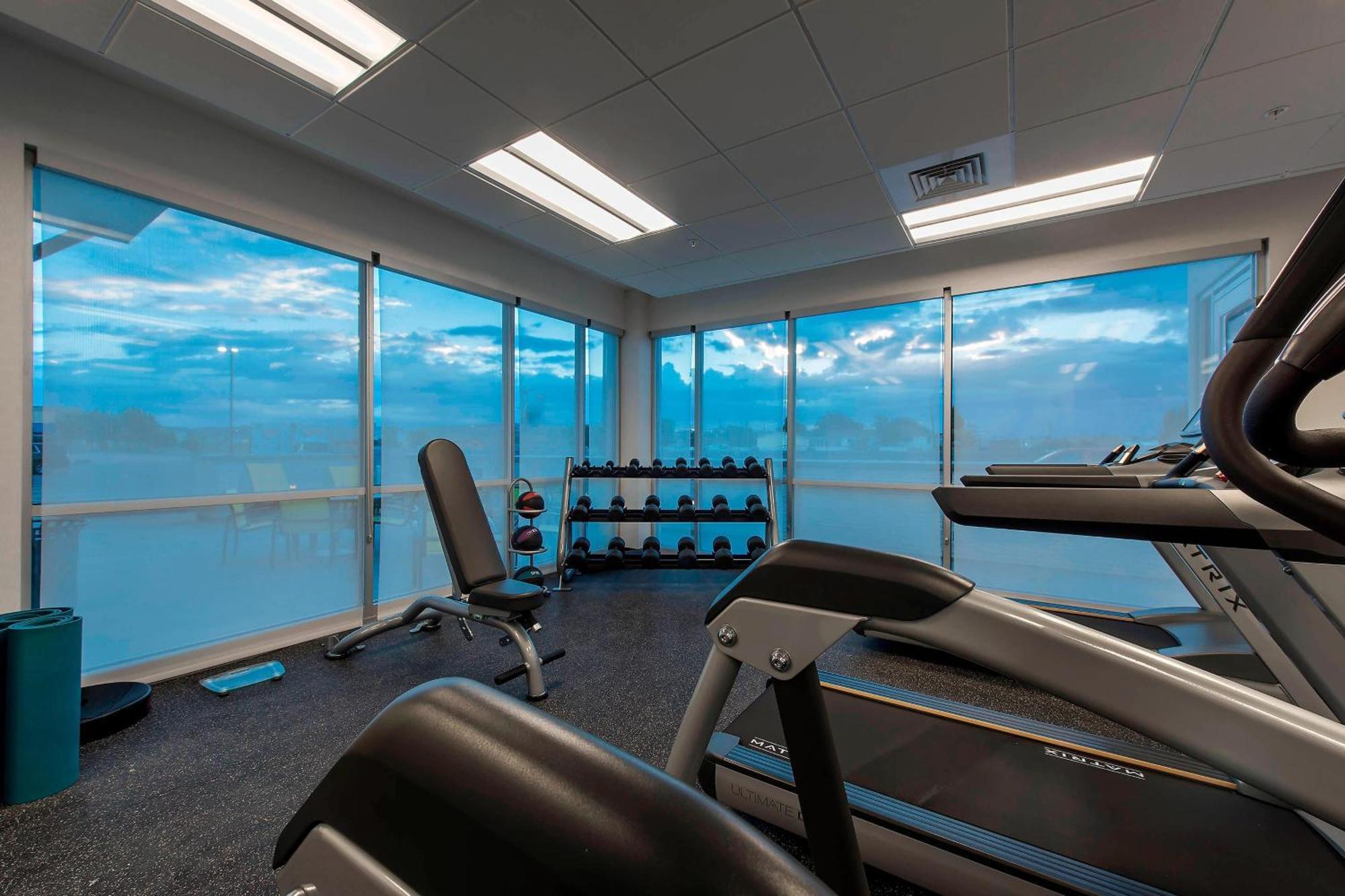 Springhill Suites By Marriott Gallup Bagian luar foto