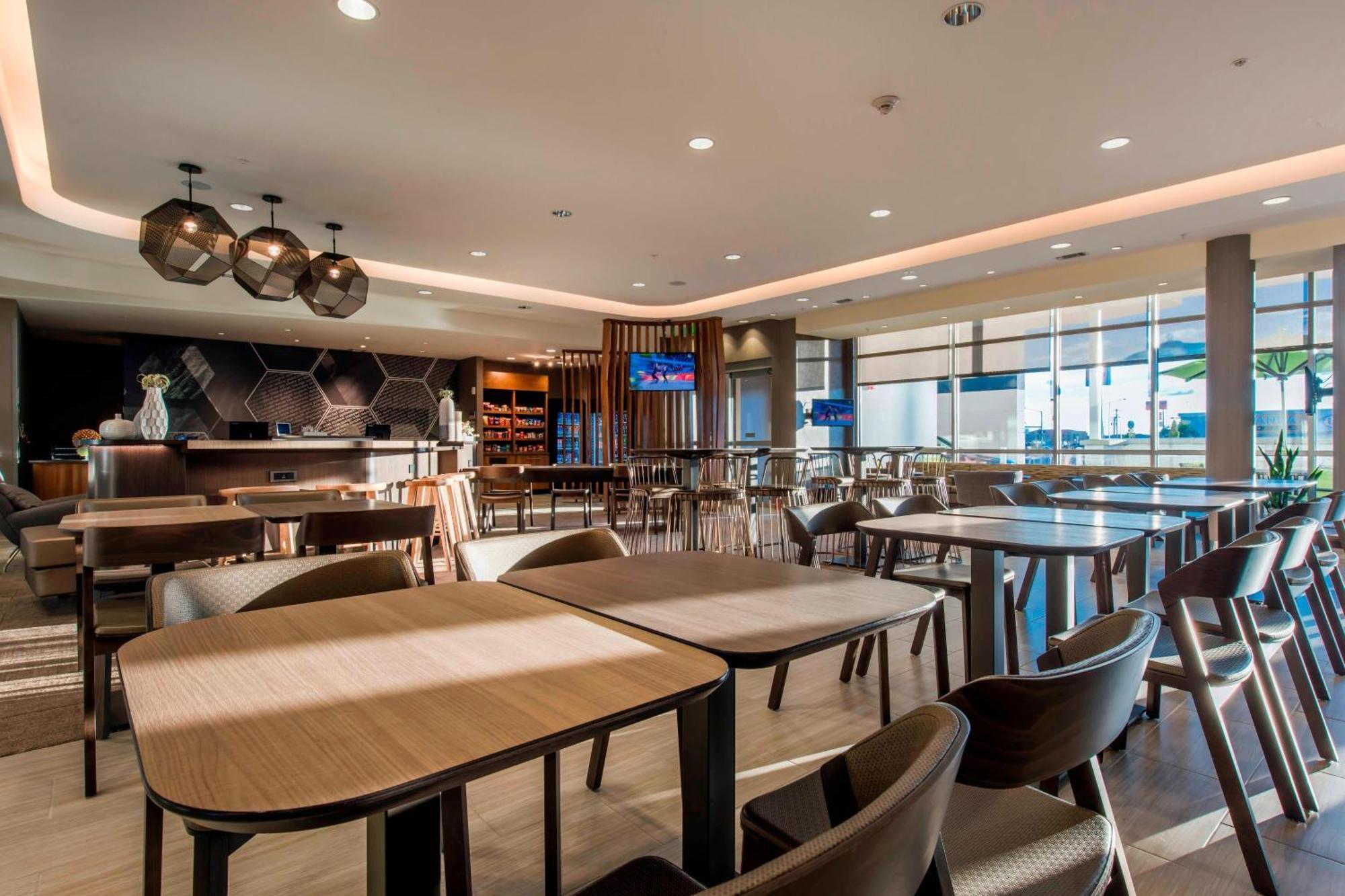 Springhill Suites By Marriott Gallup Bagian luar foto