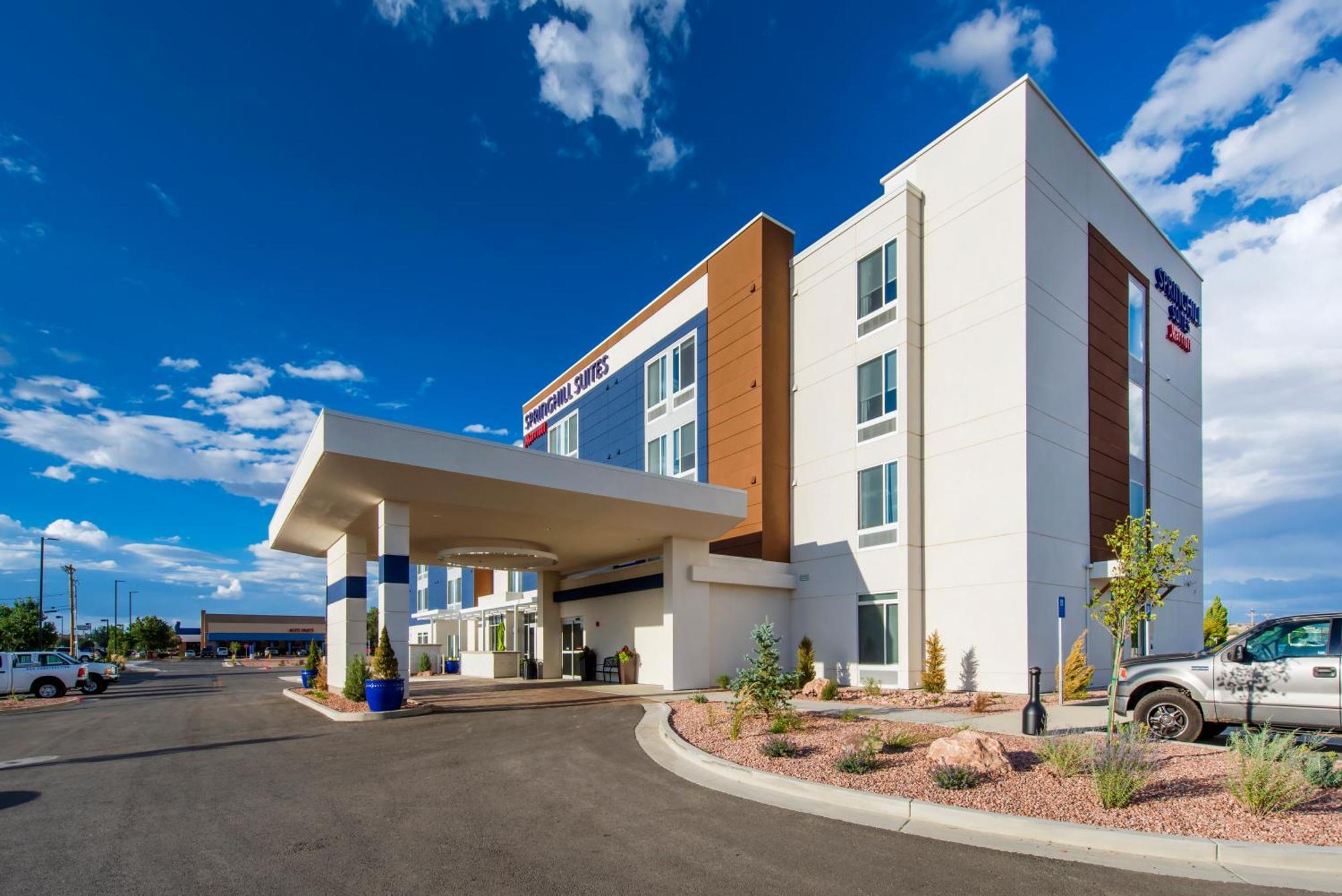 Springhill Suites By Marriott Gallup Bagian luar foto