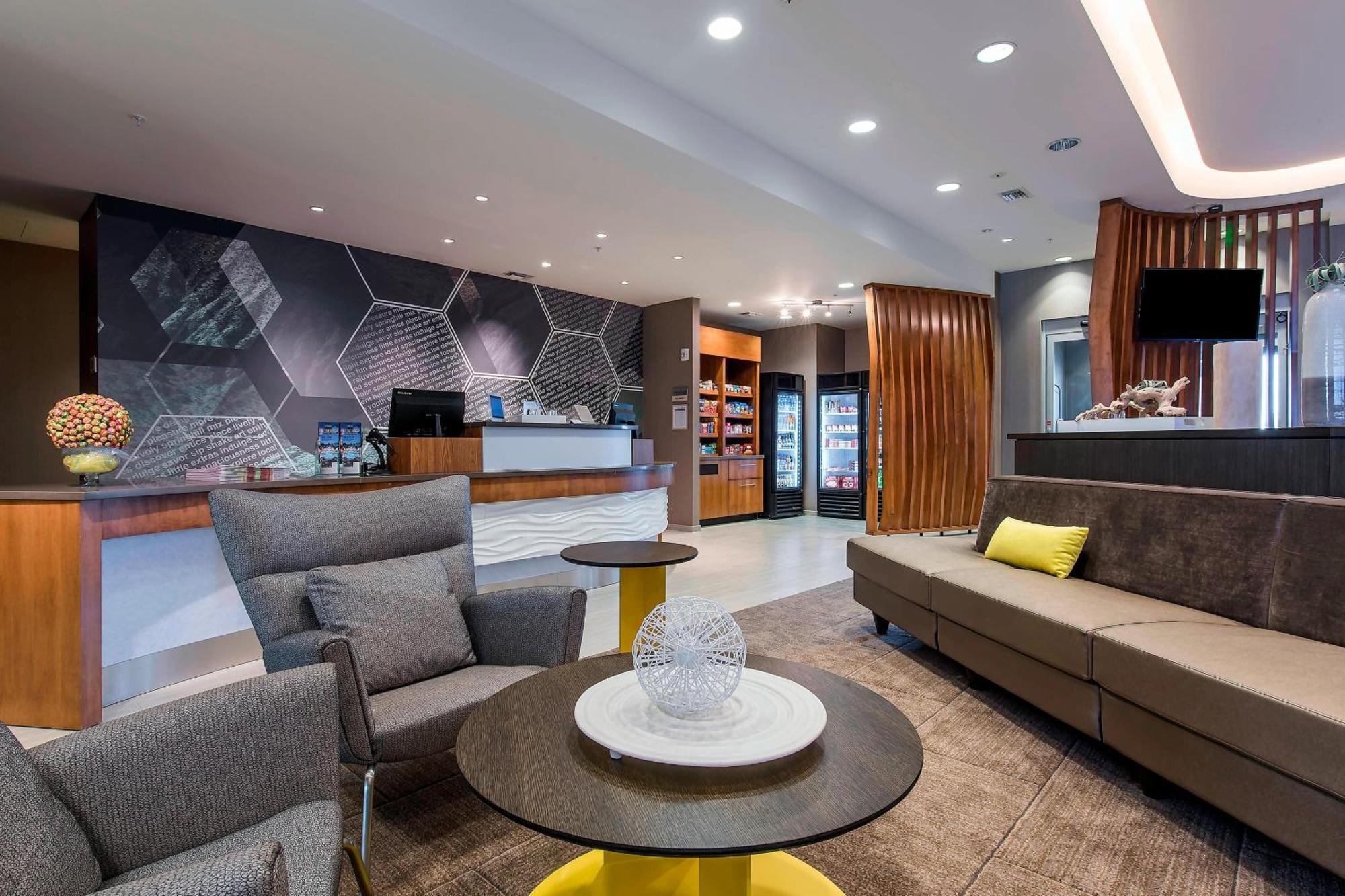 Springhill Suites By Marriott Gallup Bagian luar foto